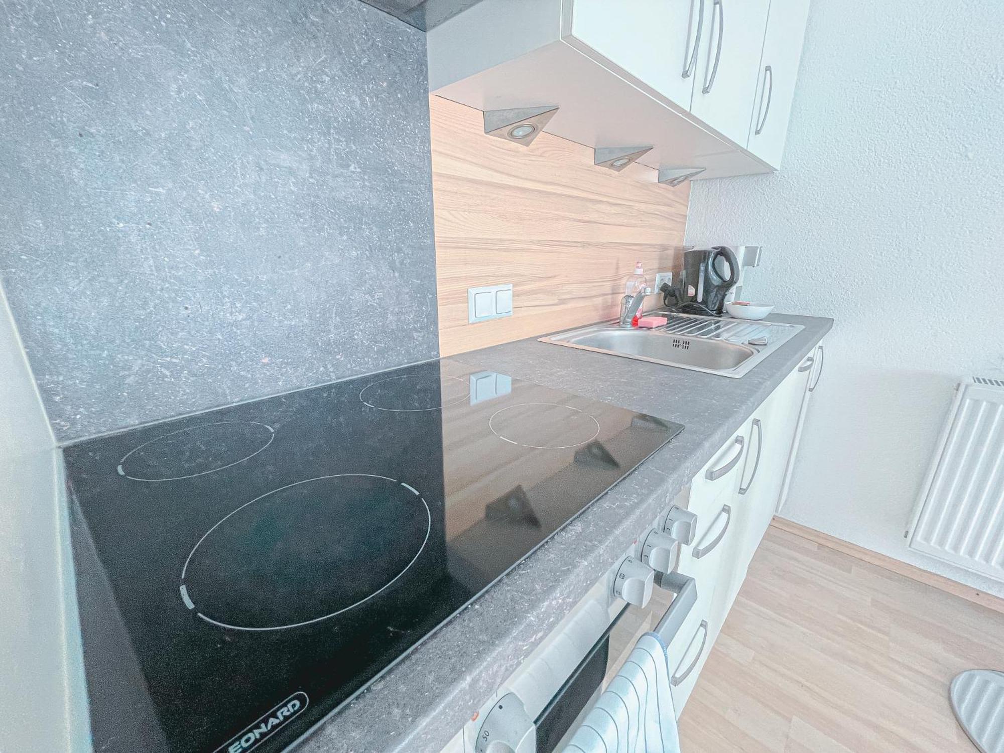 Contactless Self-Check-In - Studio, 5 Minutes To Center Apartment Graz Luaran gambar